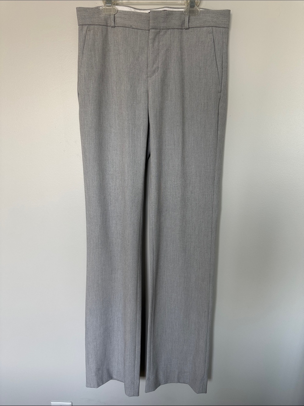 Banana Republic Women’s Logan Dress Pants in Light Gray 4 LONG 35” Inseam - Picture 2 of 8
